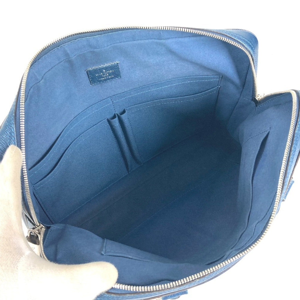 Louis Vuitton Navy Ocean Taiga Leather Briefcase Handbag (Pre-Owned)