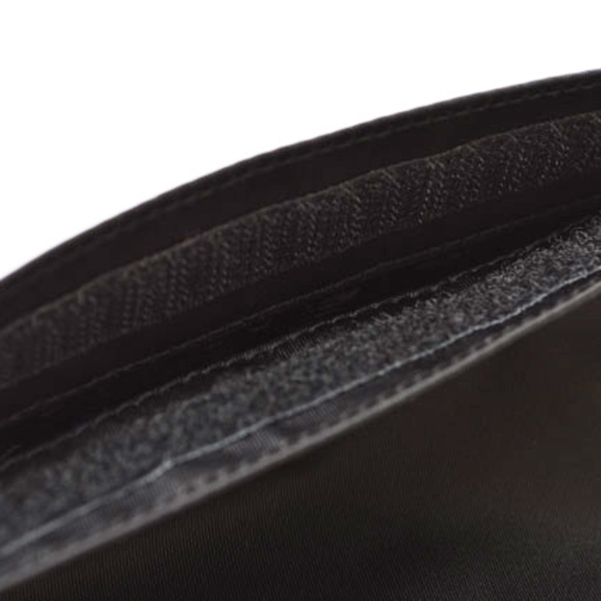 Prada Black Nylon Pouch (Pre-Owned)