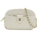 Chanel White Grained Calfskin Shoulder Bag (Pre-Owned)