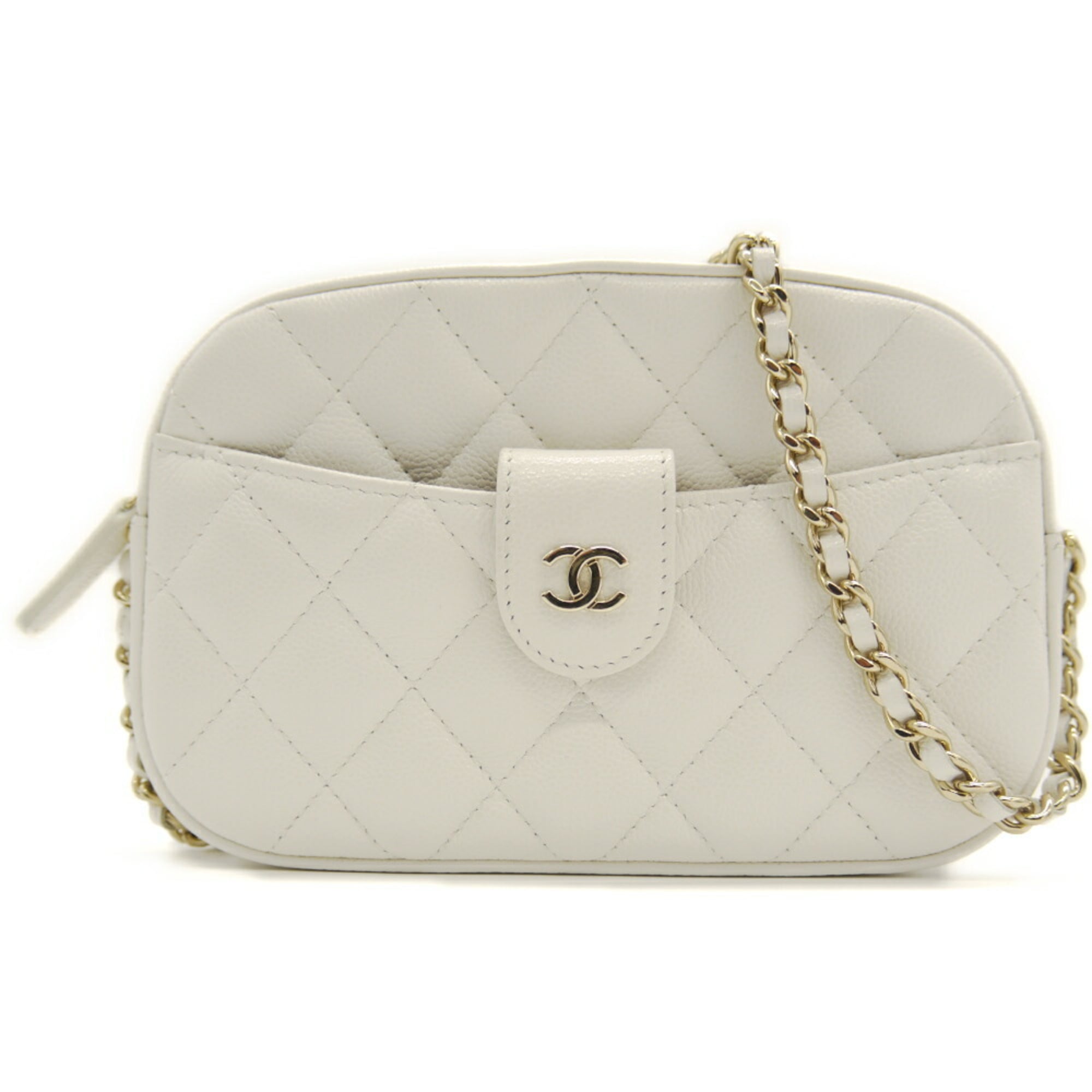 Chanel White Grained Calfskin Shoulder Bag (Pre-Owned)