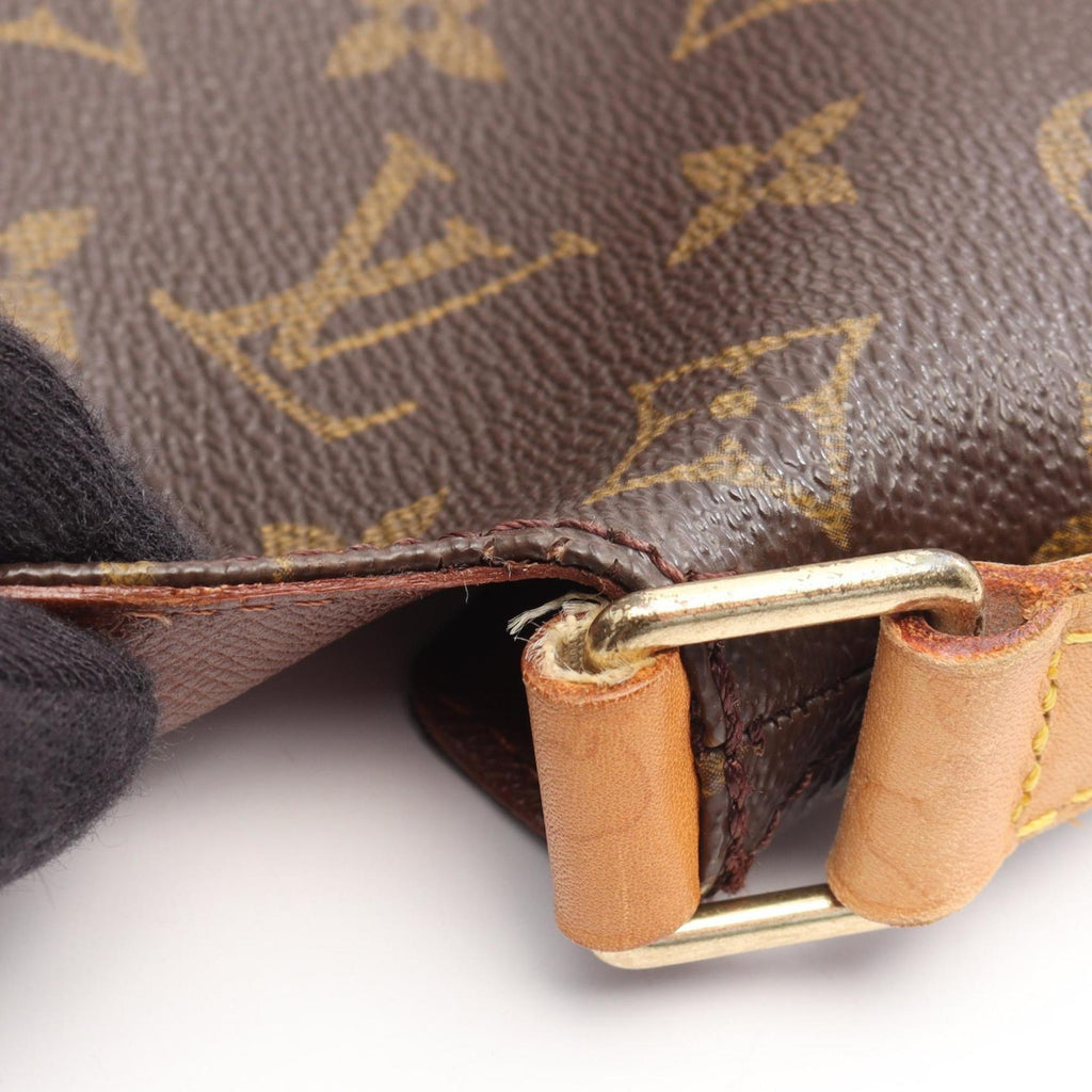 Louis Vuitton Brown Monogram Monogram Shoulder Bag (Pre-Owned)