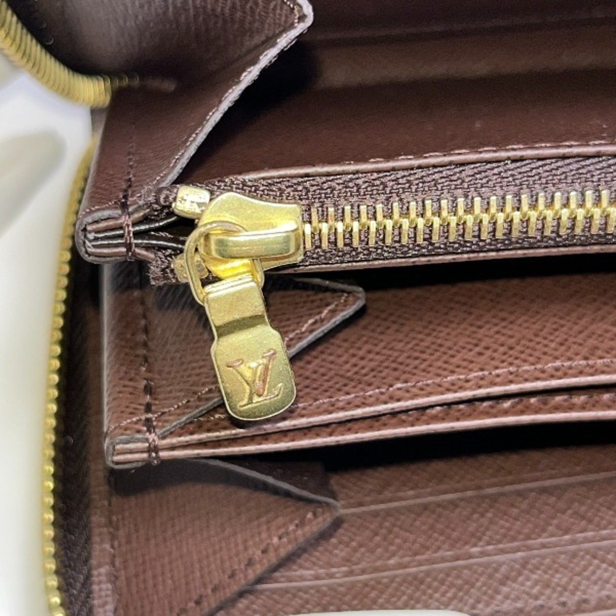 Louis Vuitton Brown Damier Canvas Long Wallet (Bi-Fold) (Pre-Owned)