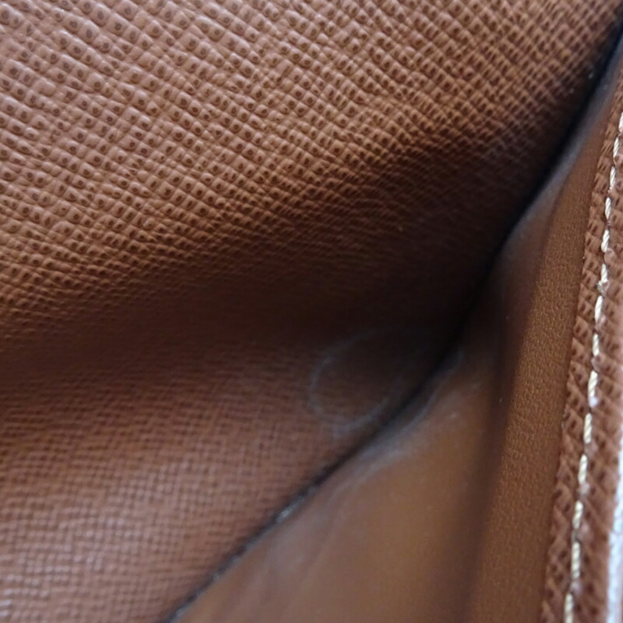 Louis Vuitton Brown Monogram Monogram Long Wallet (Bi-Fold) (Pre-Owned)