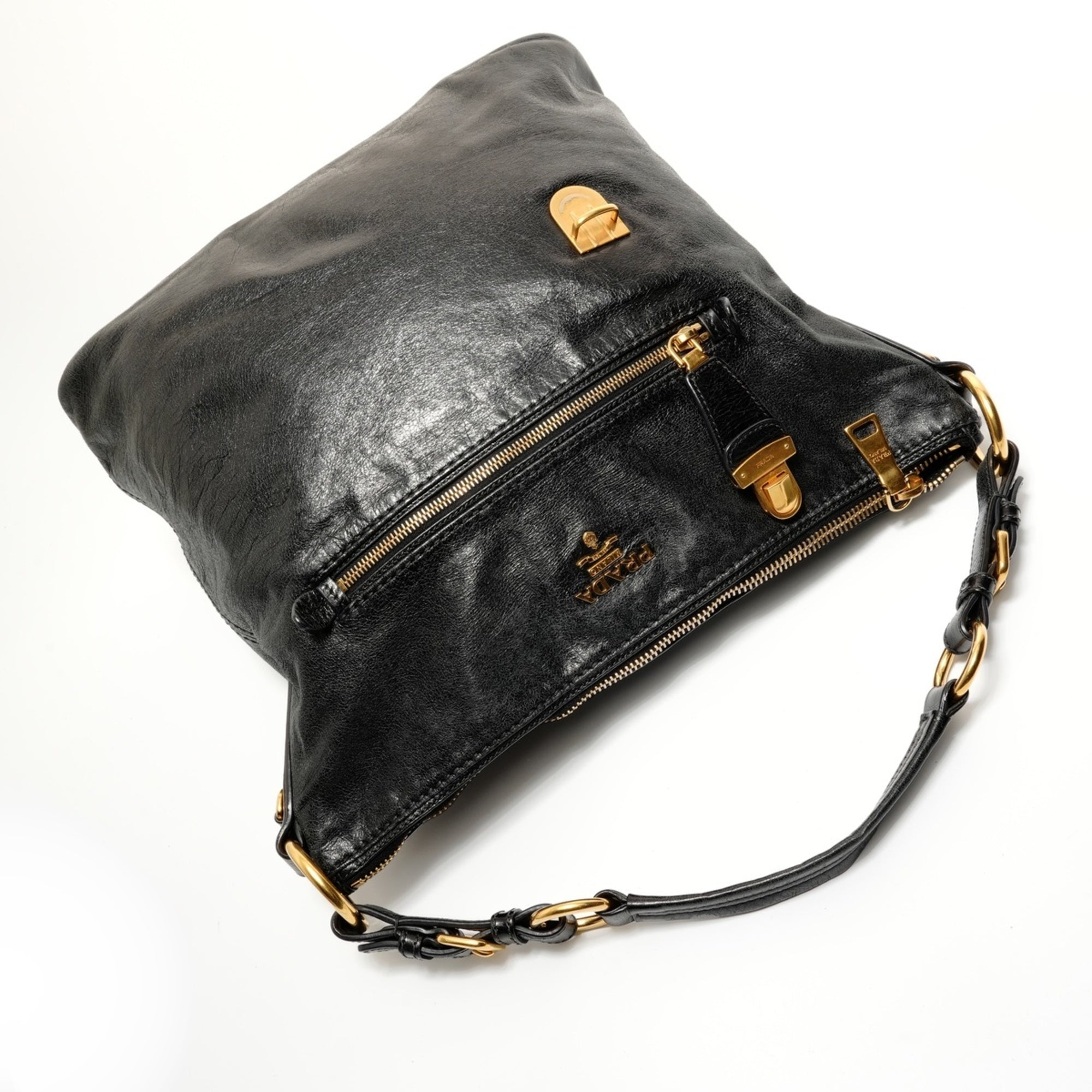 Prada Black Leather Shoulder Bag (Pre-Owned)