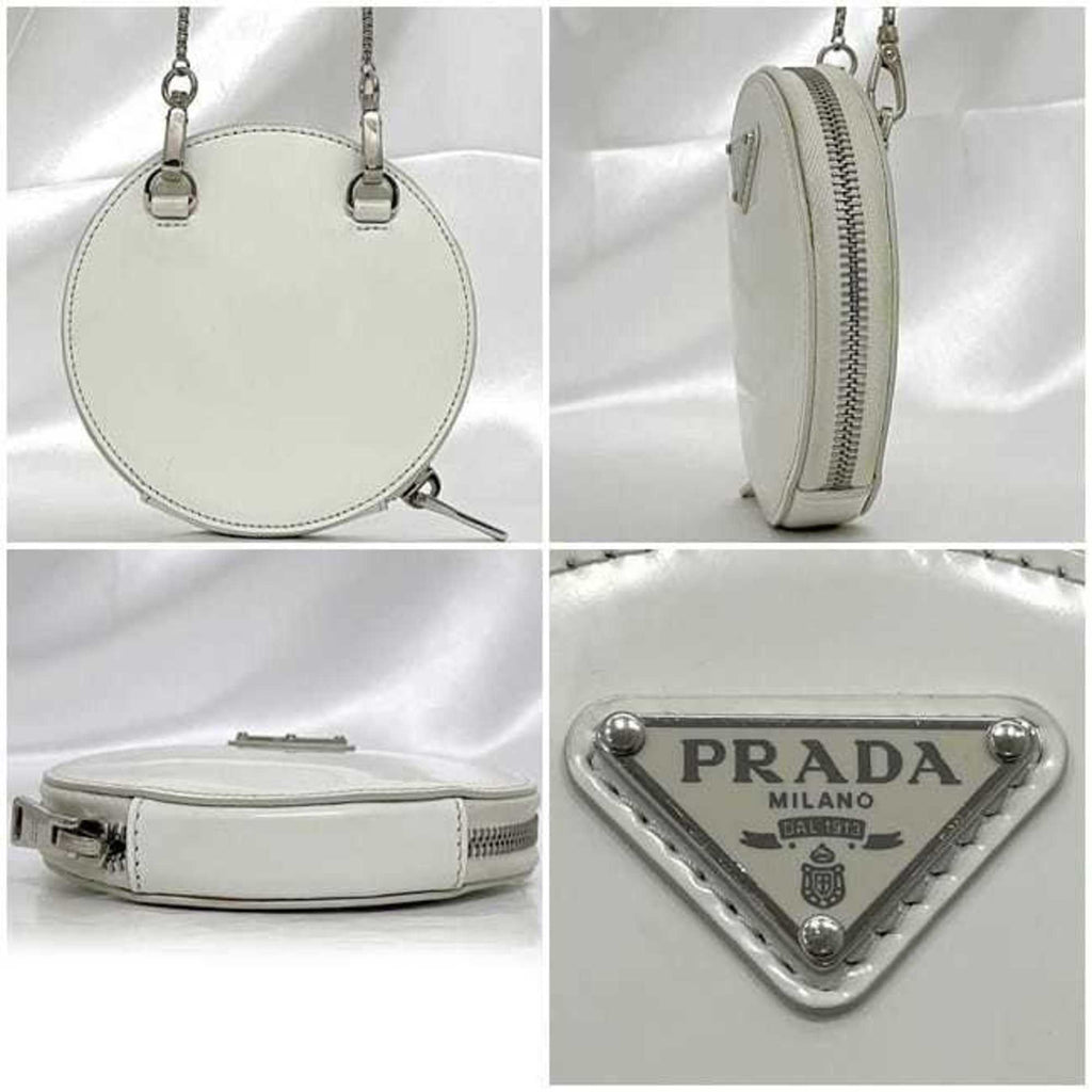 Prada White Leather Pochette Shoulder Bag (Pre-Owned)
