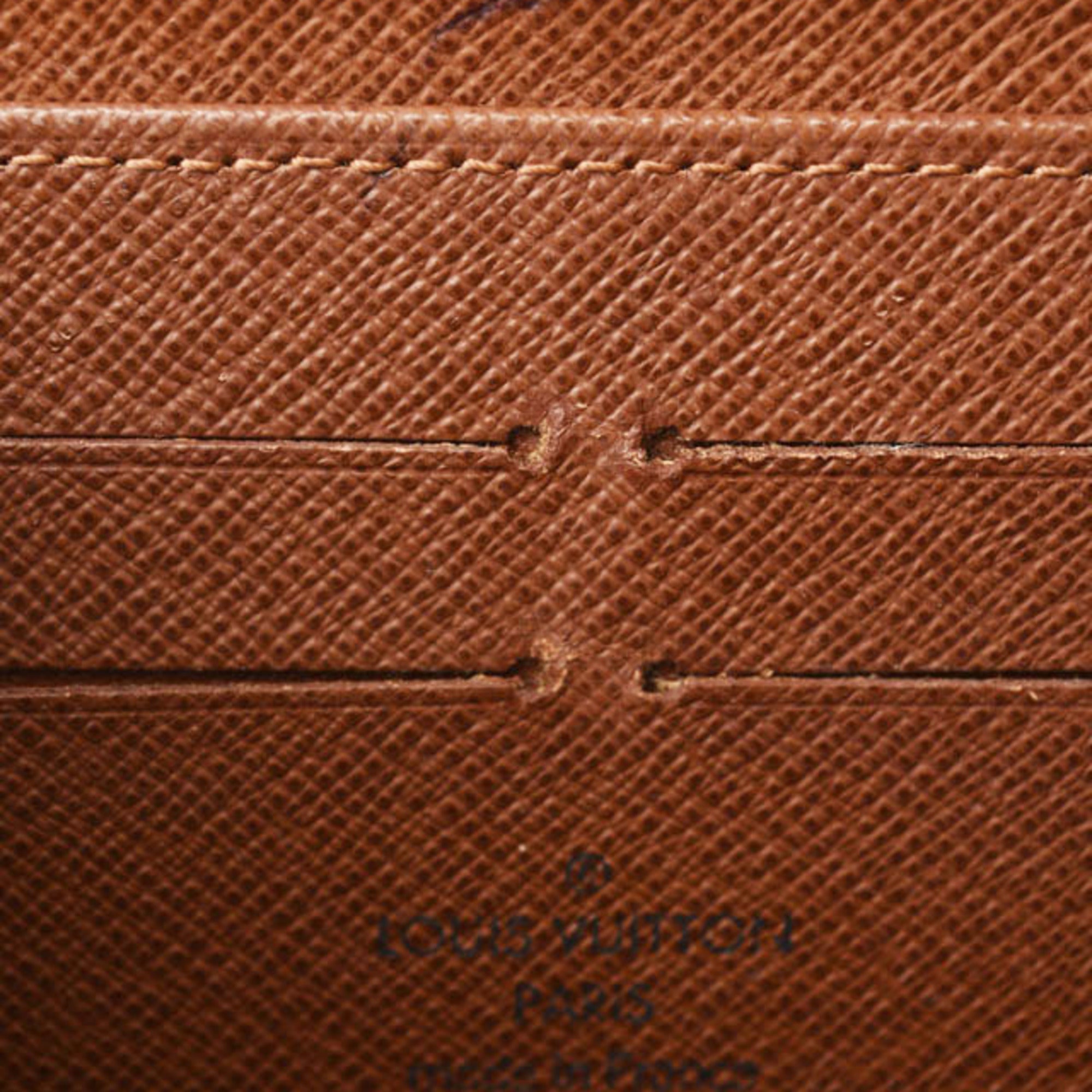 Louis Vuitton Monogram Monogram Wallet (Bi-Fold) (Pre-Owned)