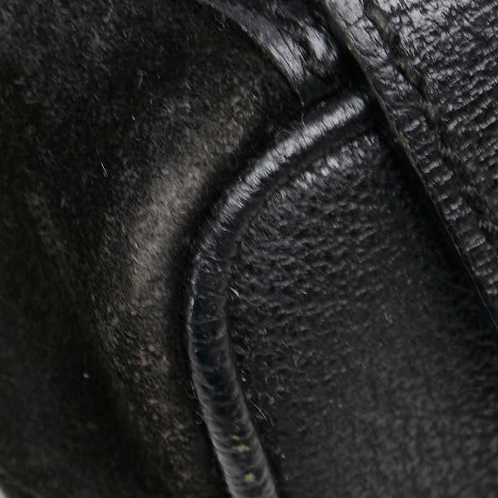 Gucci Black Leather Suede Backpack (Pre-Owned)