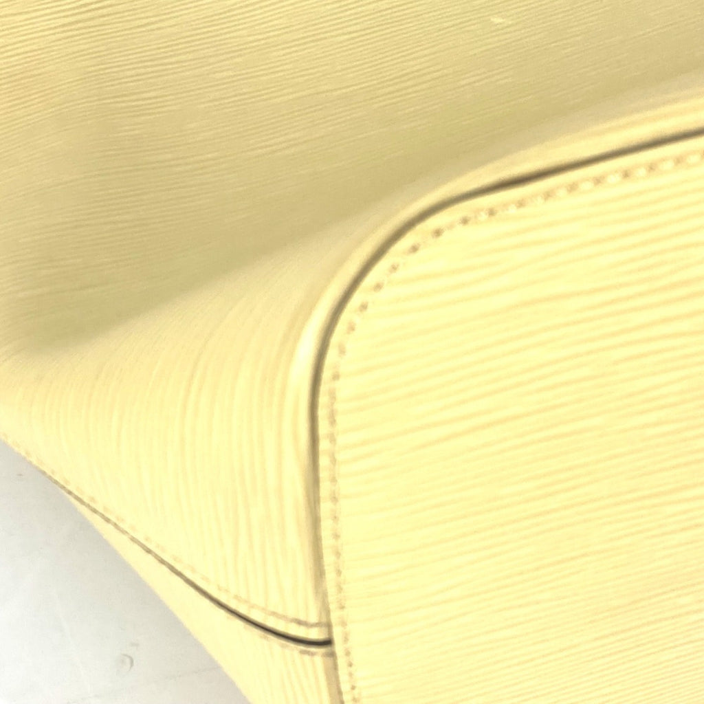 Louis Vuitton Yellow Leather Tote Bag (Pre-Owned)
