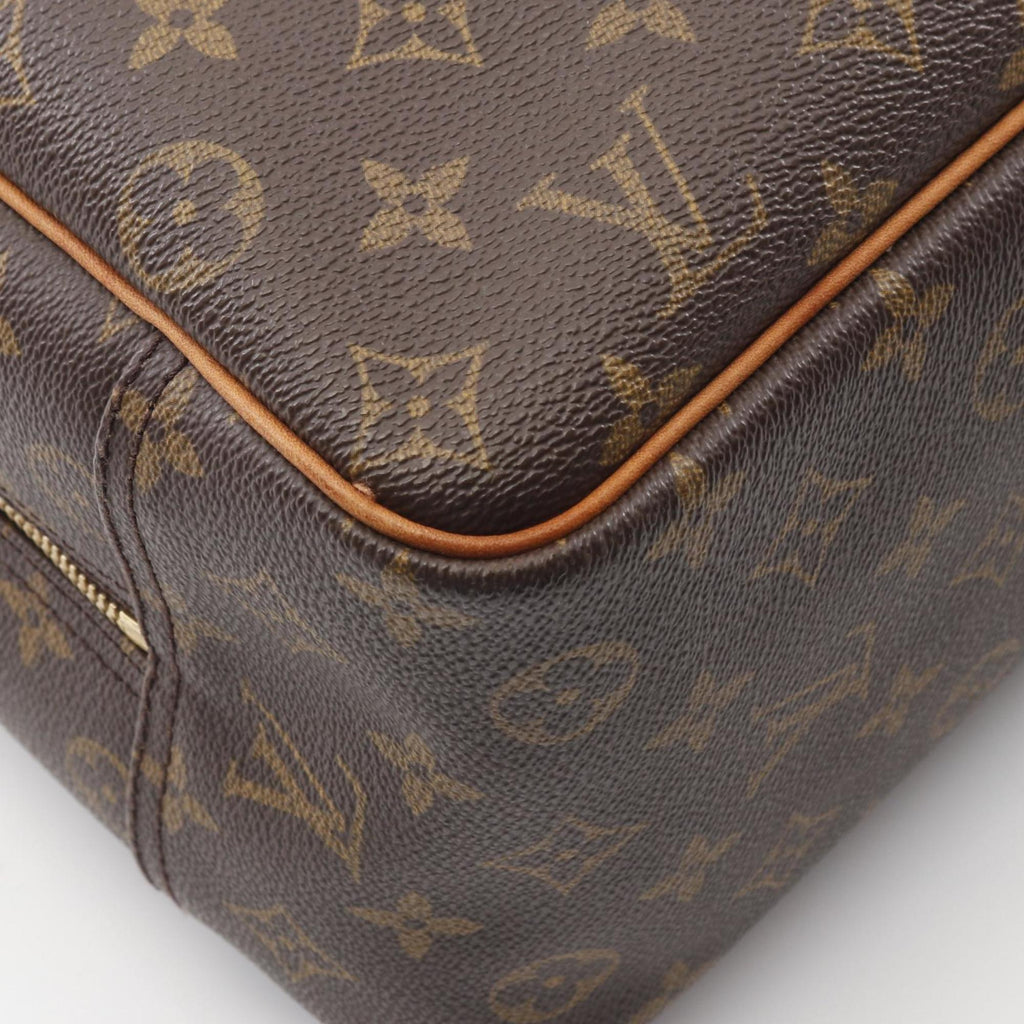 Louis Vuitton Brown Coated Canvas Handbag (Pre-Owned)
