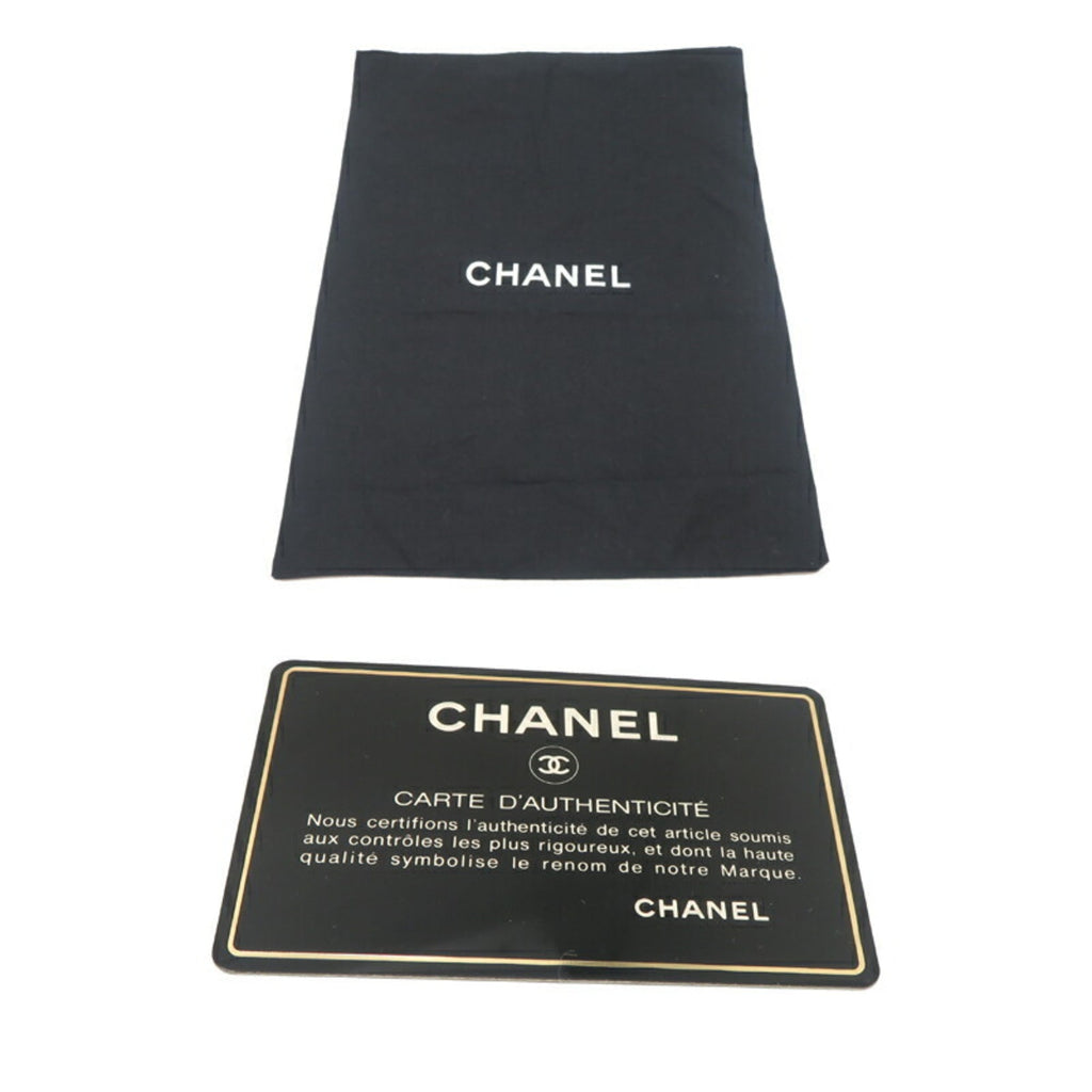 Chanel Black Leather Handbag (Pre-Owned)