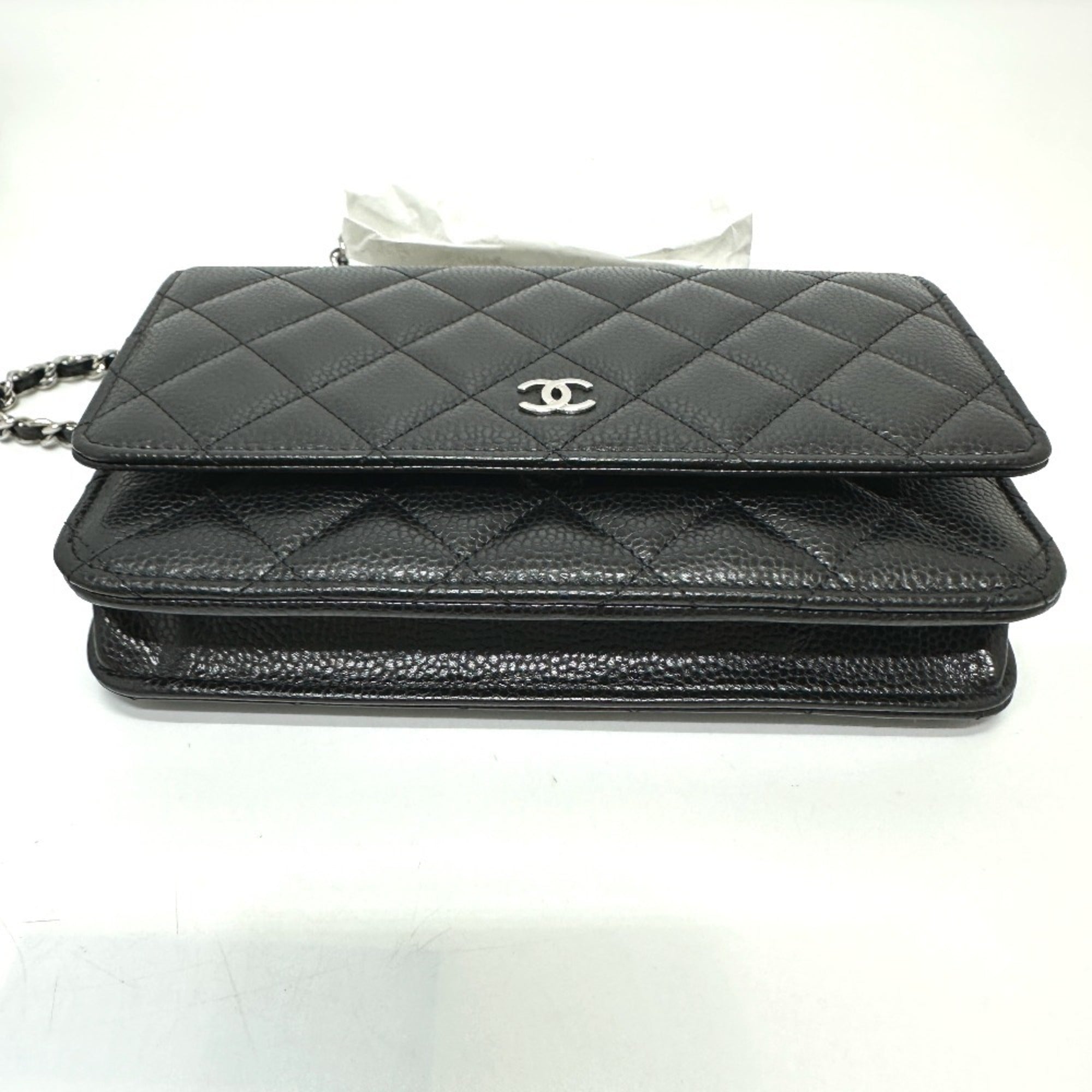Chanel Black Caviar Leather Shoulder Bag (Pre-Owned)