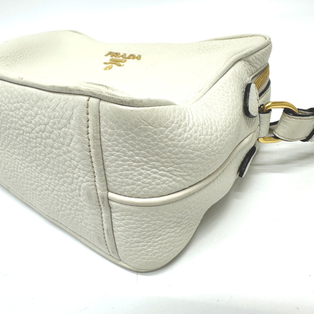 Prada White Leather Shoulder Bag (Pre-Owned)