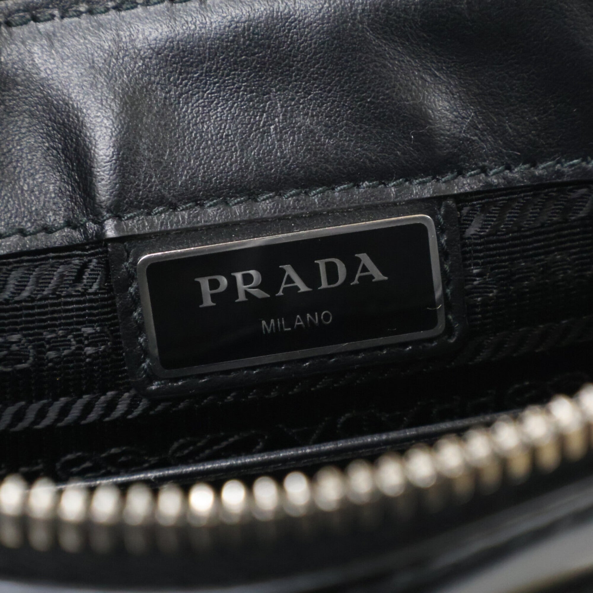 Prada Black Leather Clutch Bag (Pre-Owned)
