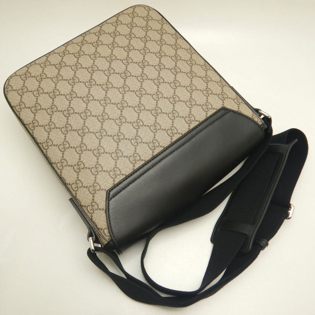 Gucci Beige Black Gg Supreme Shoulder Bag (Pre-Owned)