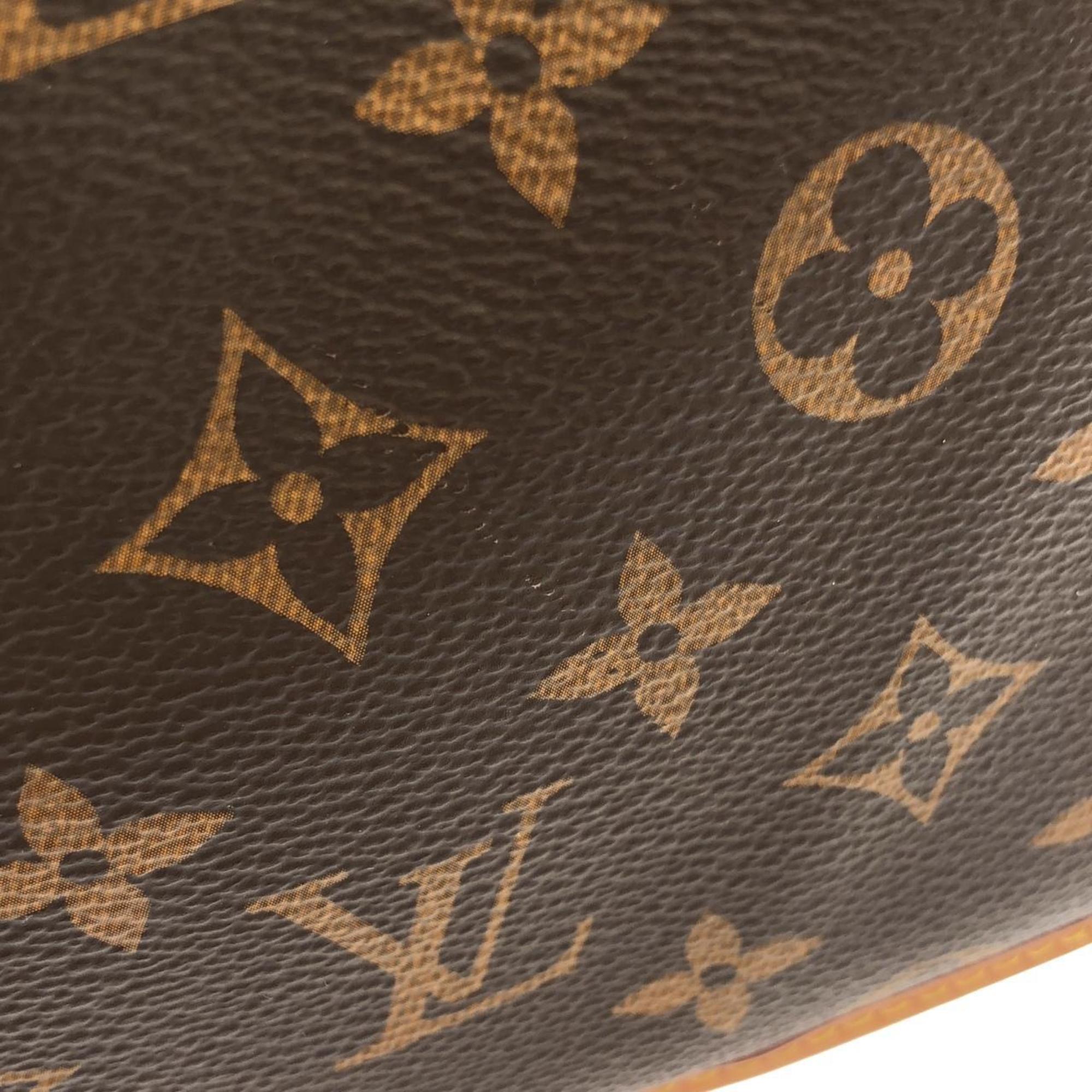 Louis Vuitton Marron Coated Canvas Shoulder Bag (Pre-Owned)