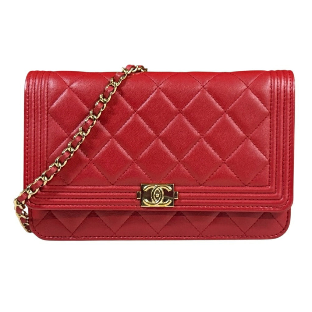 Chanel Boy Chanel Red Color Leather Shoulder Bag (Pre-Owned)
