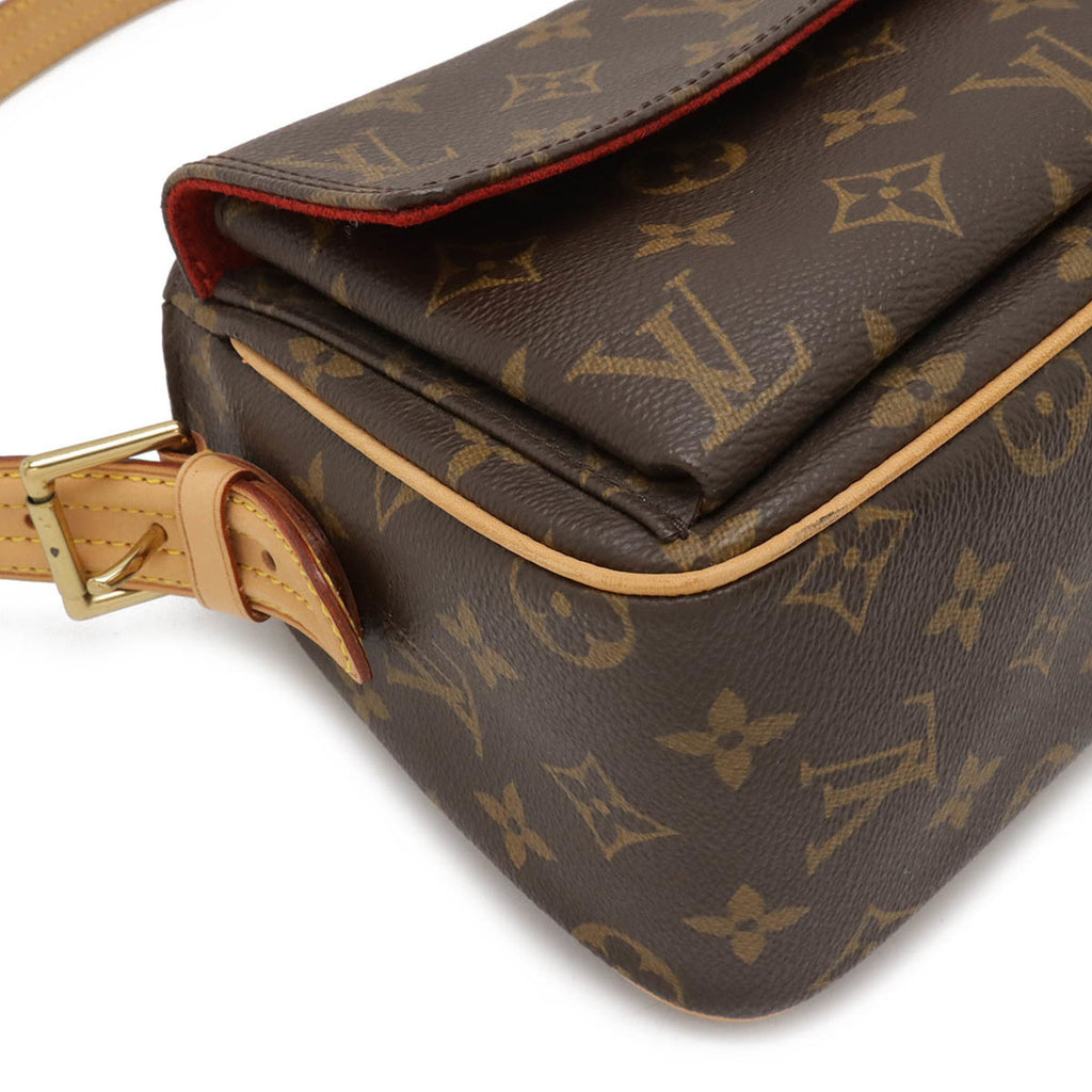 Louis Vuitton Brown Monogram Monogram Shoulder Bag (Pre-Owned)