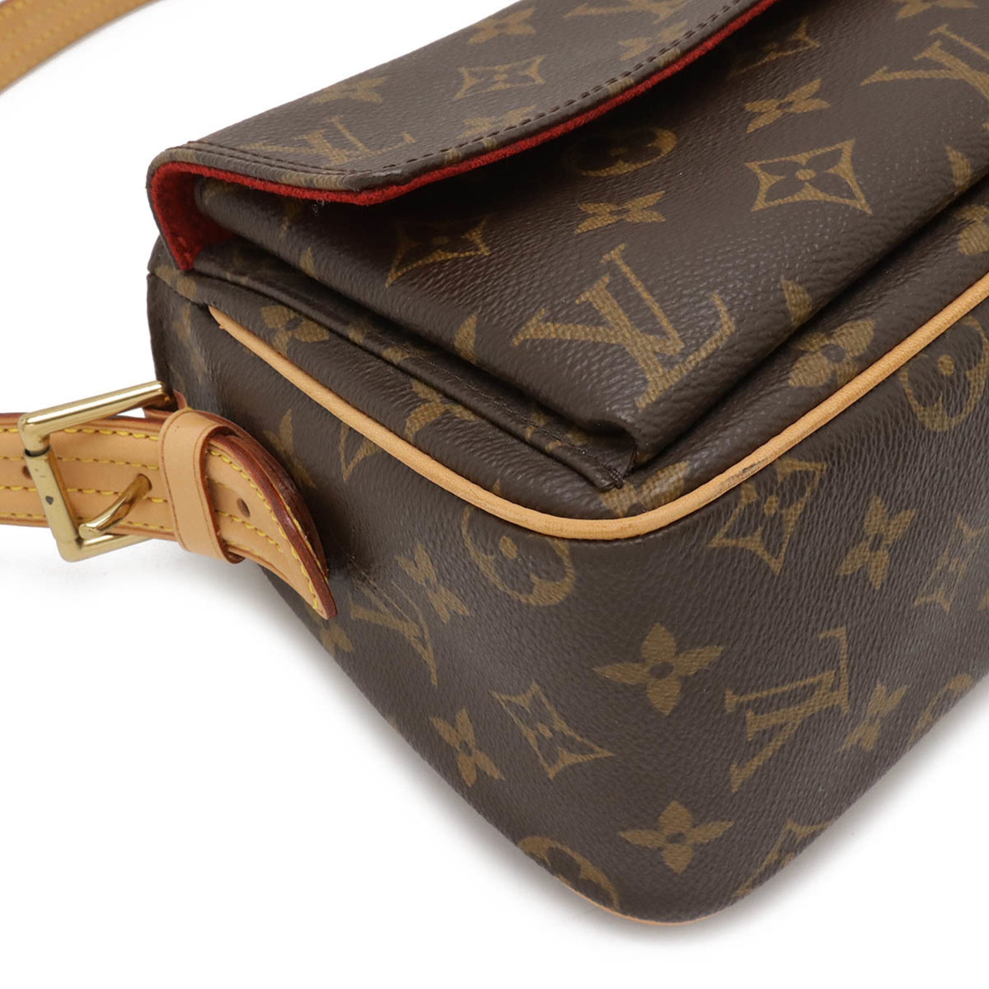Louis Vuitton Brown Monogram Monogram Shoulder Bag (Pre-Owned)