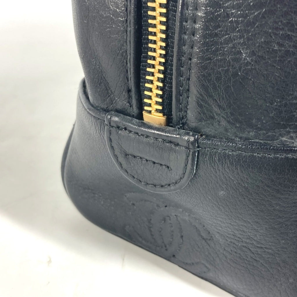 Chanel Black Leather Pouch (Pre-Owned)