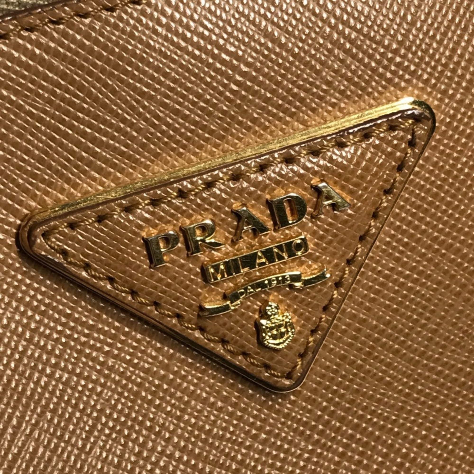 Prada Brown White Saffiano Handbag Tote Bag (Pre-Owned)