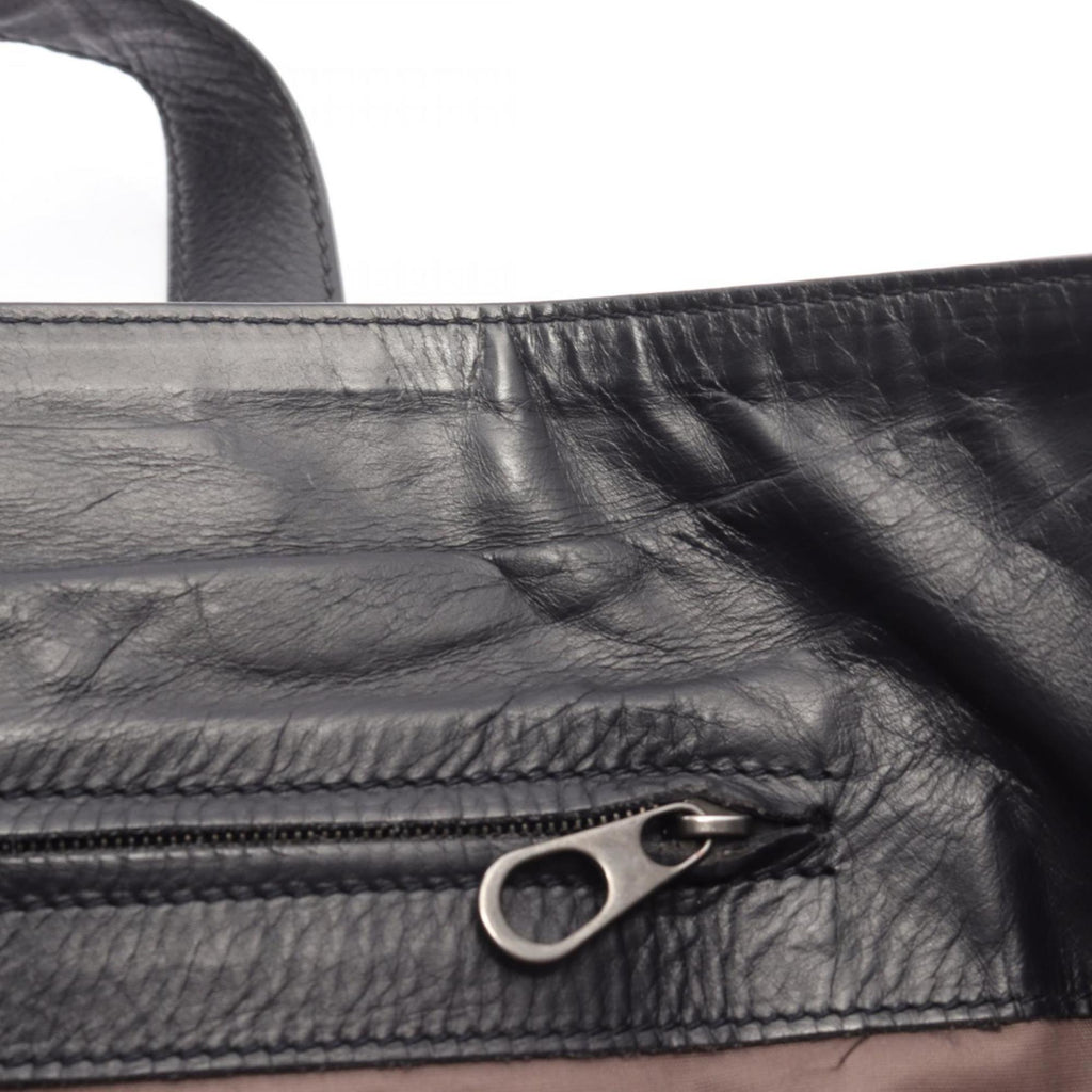 Bottega Veneta Black Leather Handbag Tote Bag (Pre-Owned)