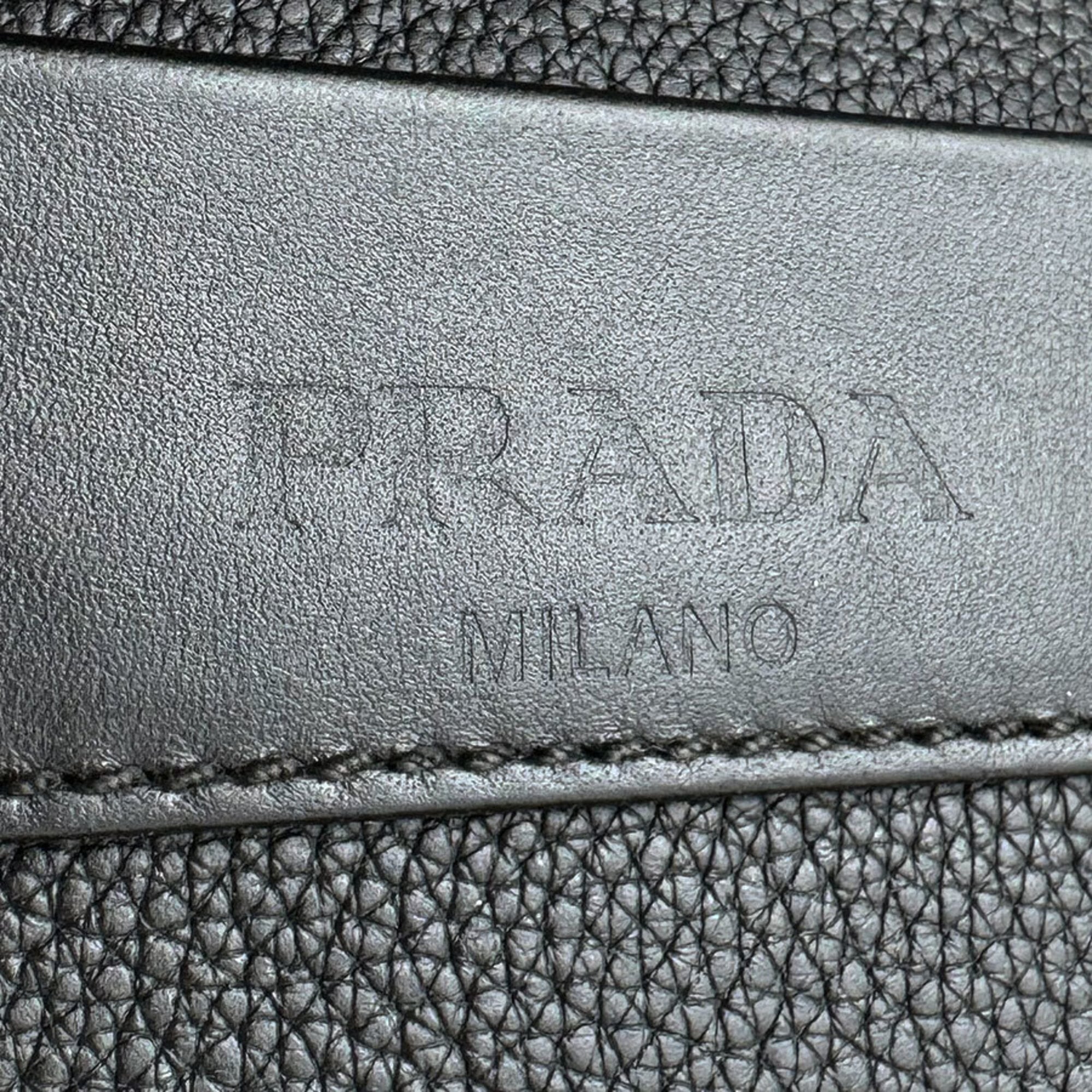 Prada Black Leather Shoulder Bag (Pre-Owned)