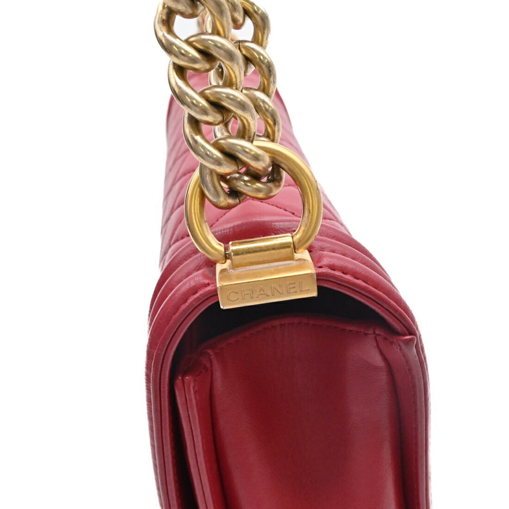 Chanel Red Color Leather Shoulder Bag (Pre-Owned)