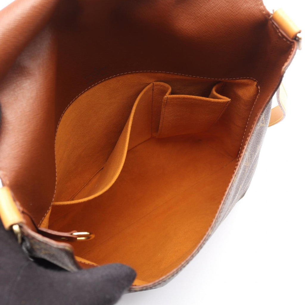 Louis Vuitton Brown Monogram Monogram Shoulder Bag (Pre-Owned)
