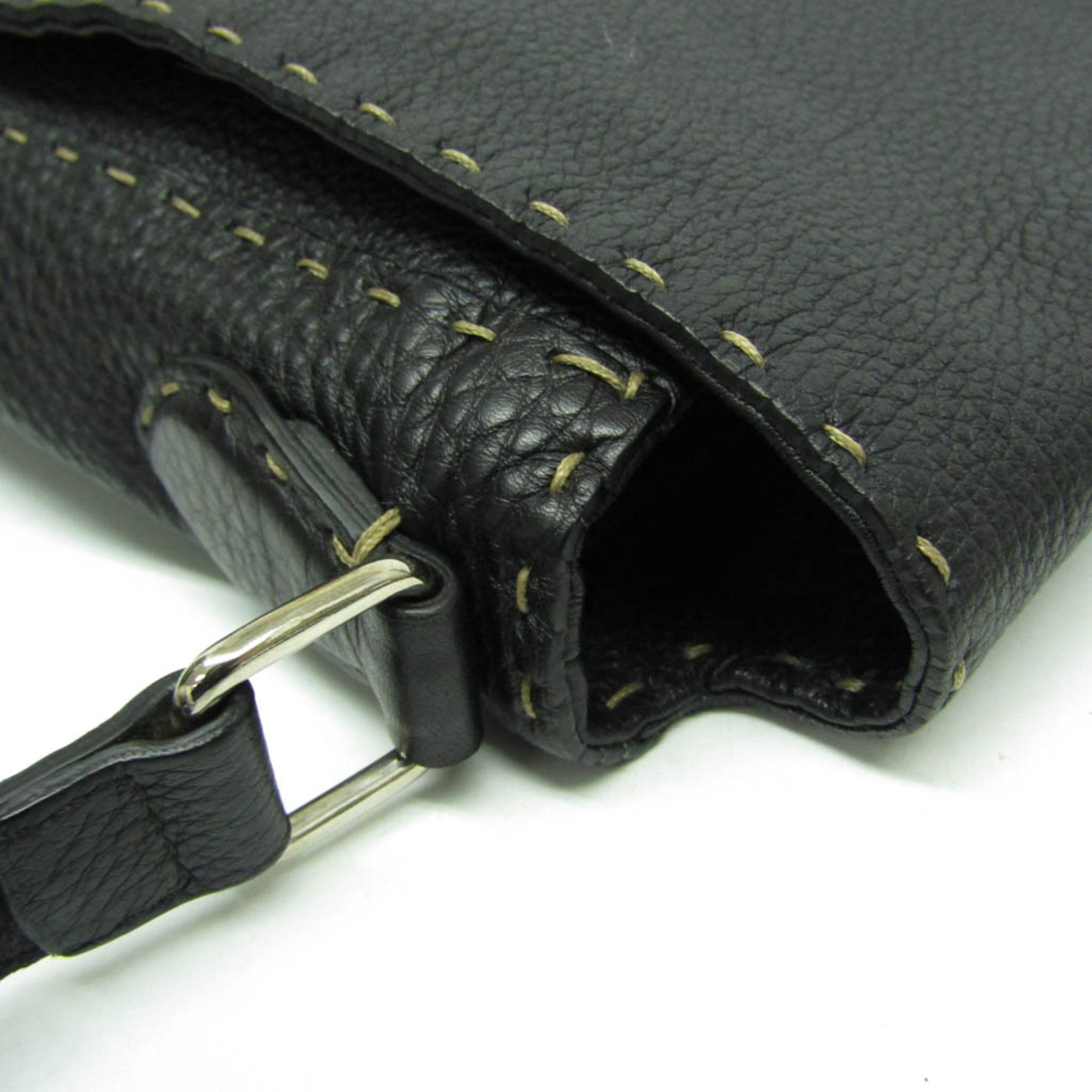 Fendi Selleria Black Leather Messenger Bag Shoulder Bag (Pre-Owned)