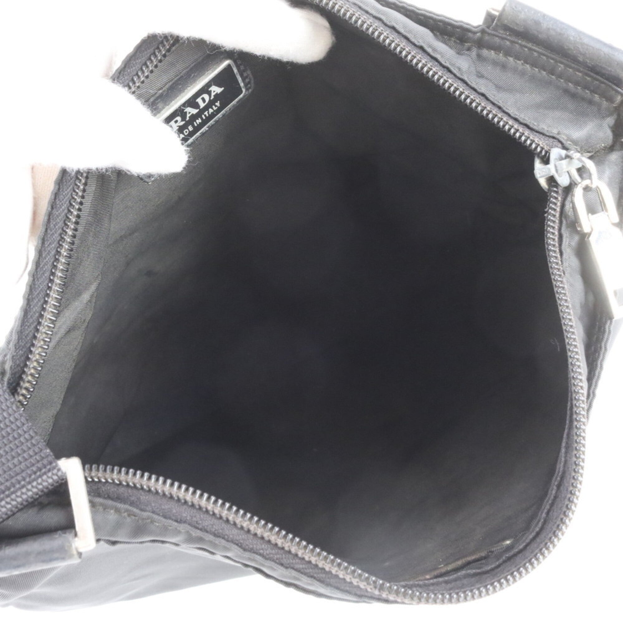 Prada Black Nylon Leather Shoulder Bag (Pre-Owned)