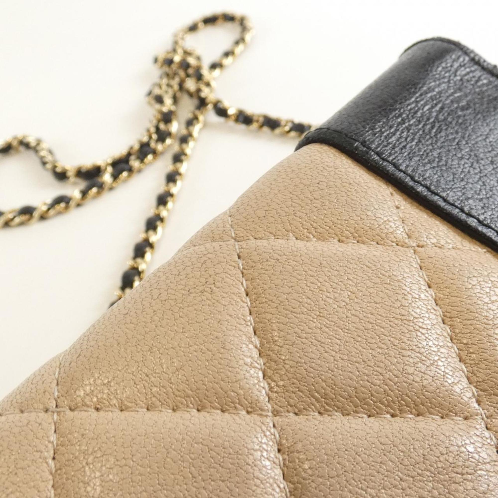 Chanel Beige Black Leather Chain/Shoulder Wallet (Pre-Owned)