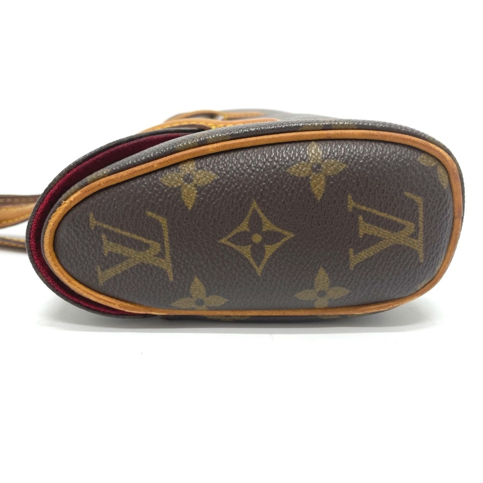 Louis Vuitton Brown Other Handbag (Pre-Owned)