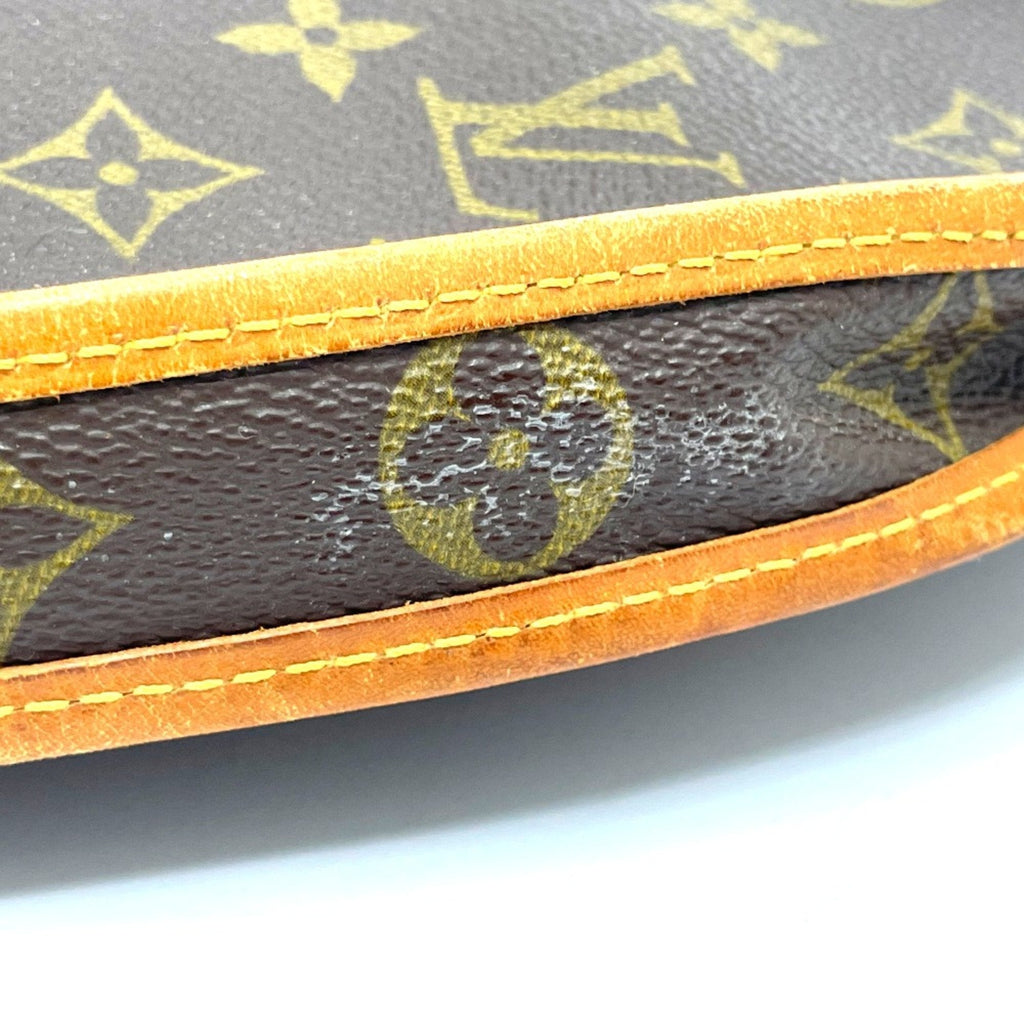 Louis Vuitton Brown Other Pouch (Pre-Owned)