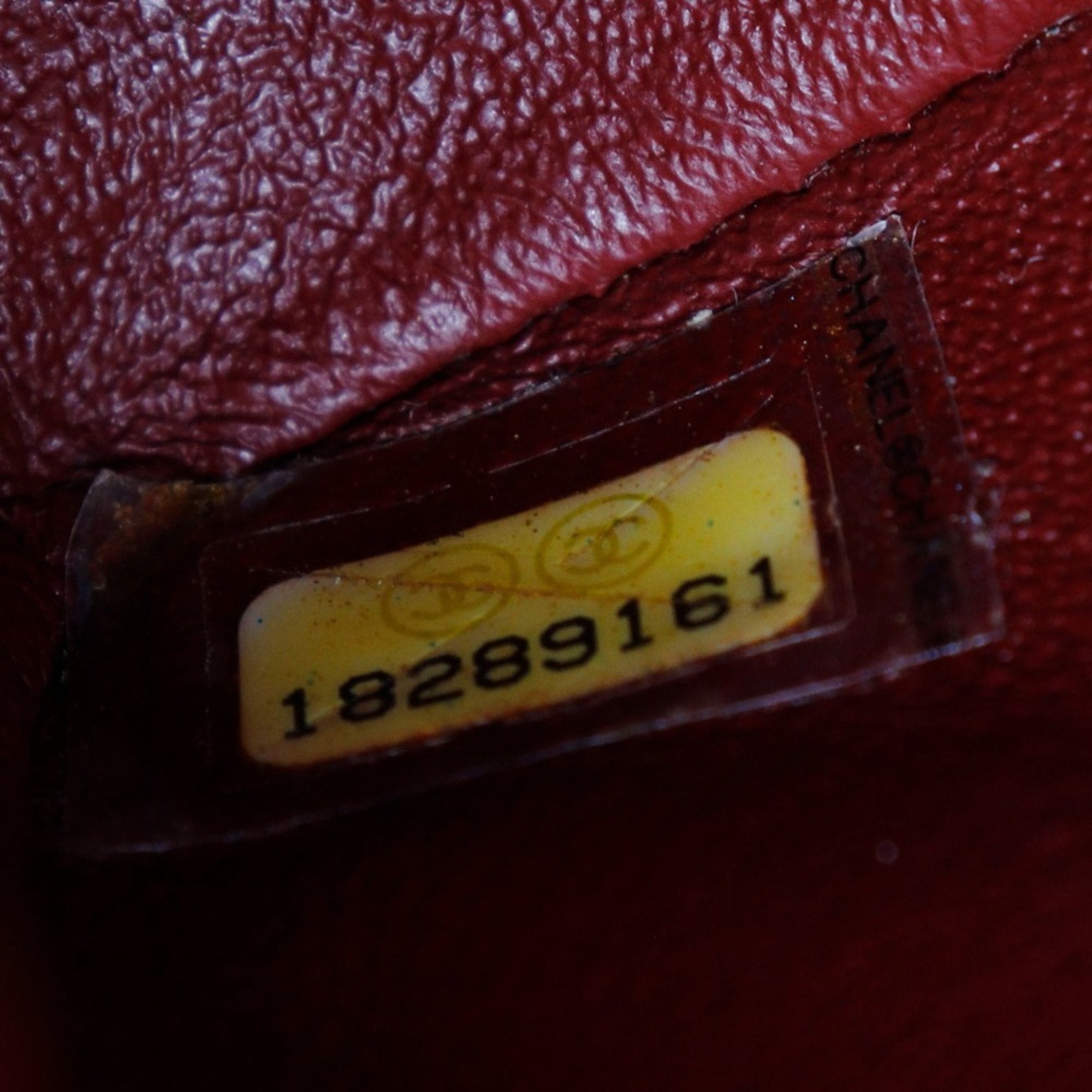 Chanel Red Color Leather Shoulder Bag (Pre-Owned)