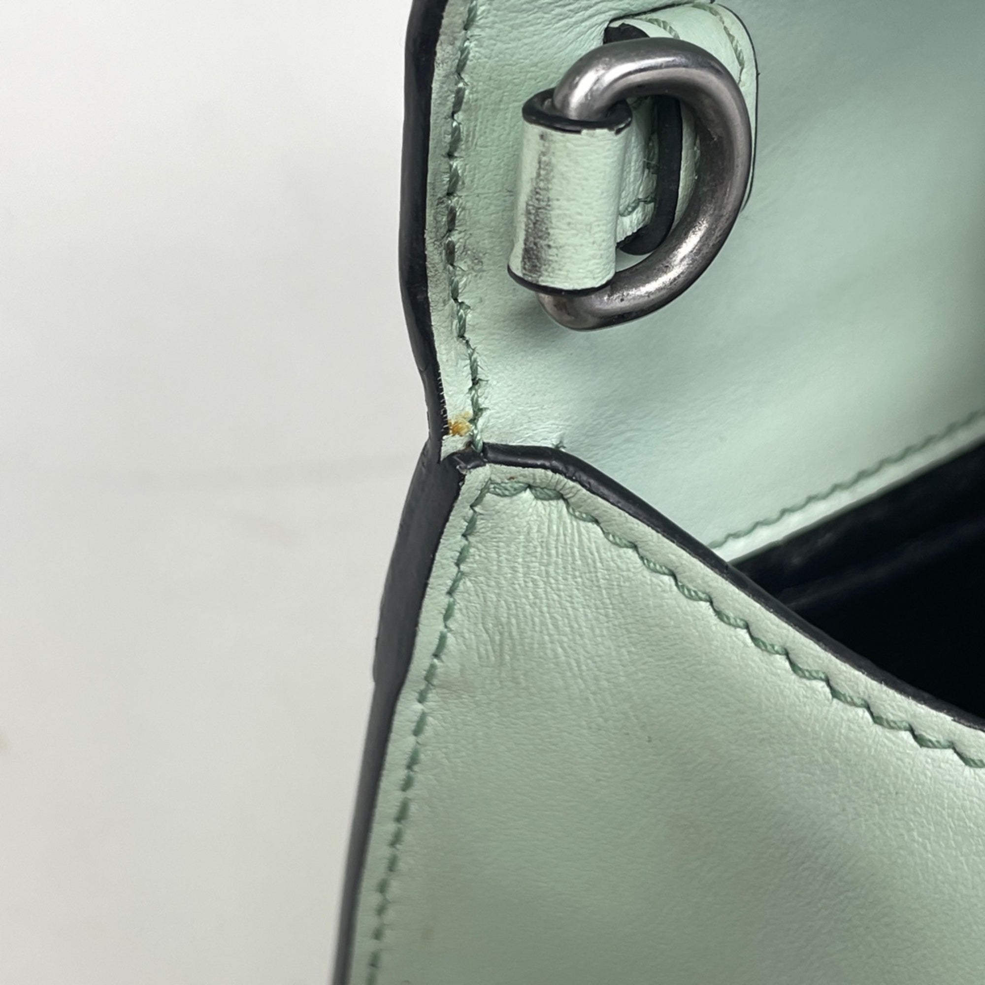 Prada Green Leather Clutch Bag Shoulder Bag (Pre-Owned)