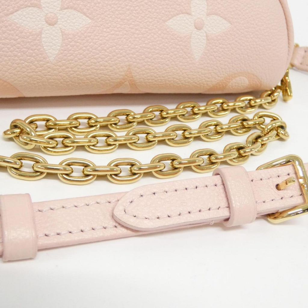 Louis Vuitton Gold Leather Shoulder Bag (Pre-Owned)