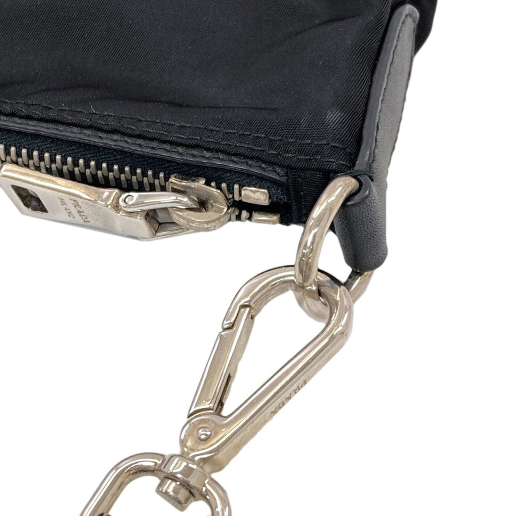 Prada Black Nylon Shoulder Bag (Pre-Owned)