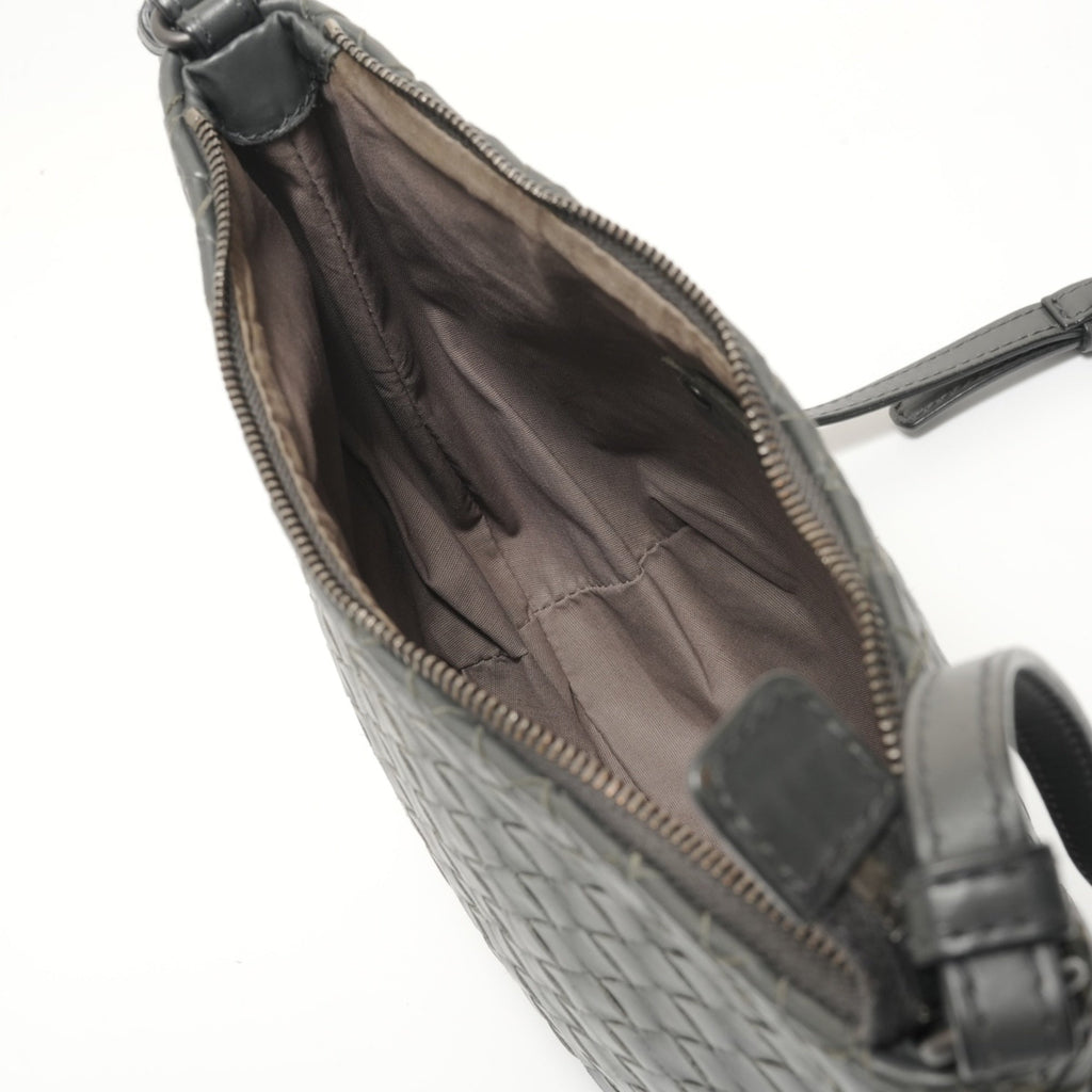 Bottega Veneta Intrecciato Gray Intrecciato Shoulder Bag (Pre-Owned)