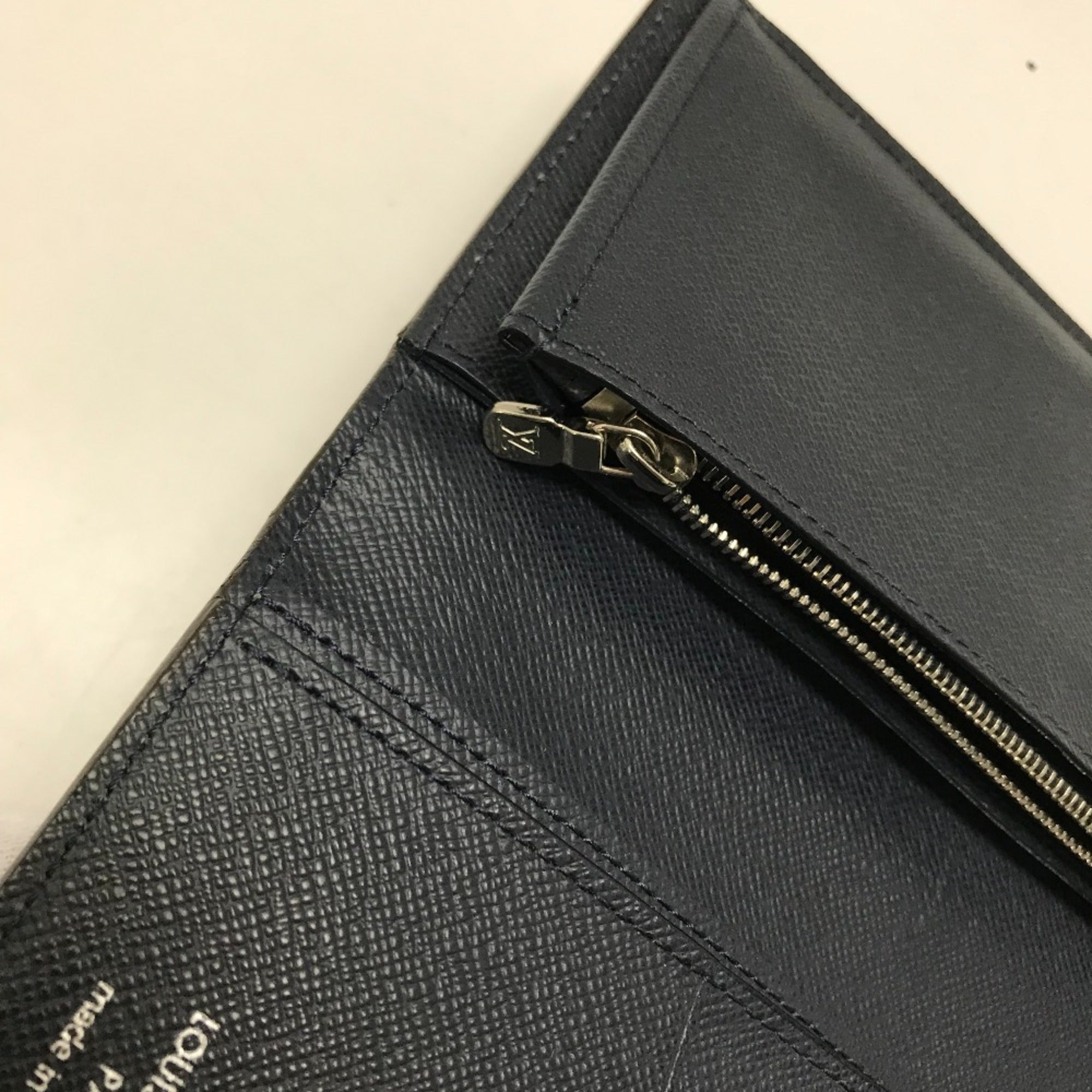 Louis Vuitton Navy Leather Long Wallet (Bi-Fold) (Pre-Owned)