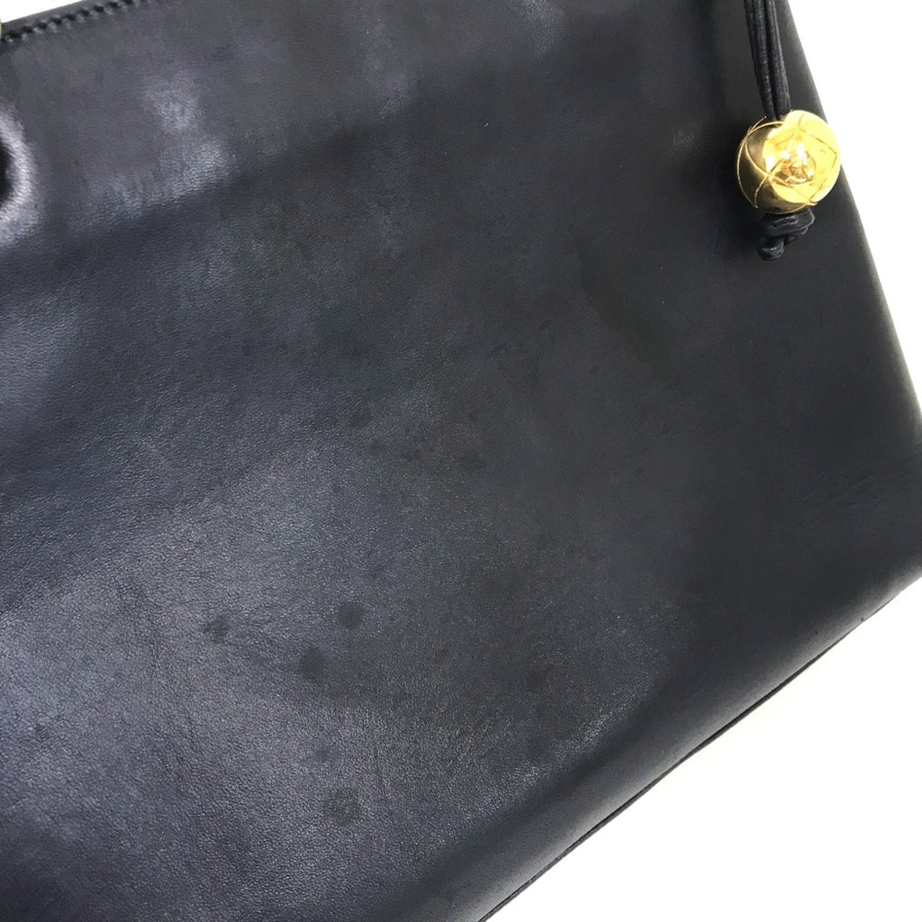Chanel Navy Leather Shoulder Bag (Pre-Owned)