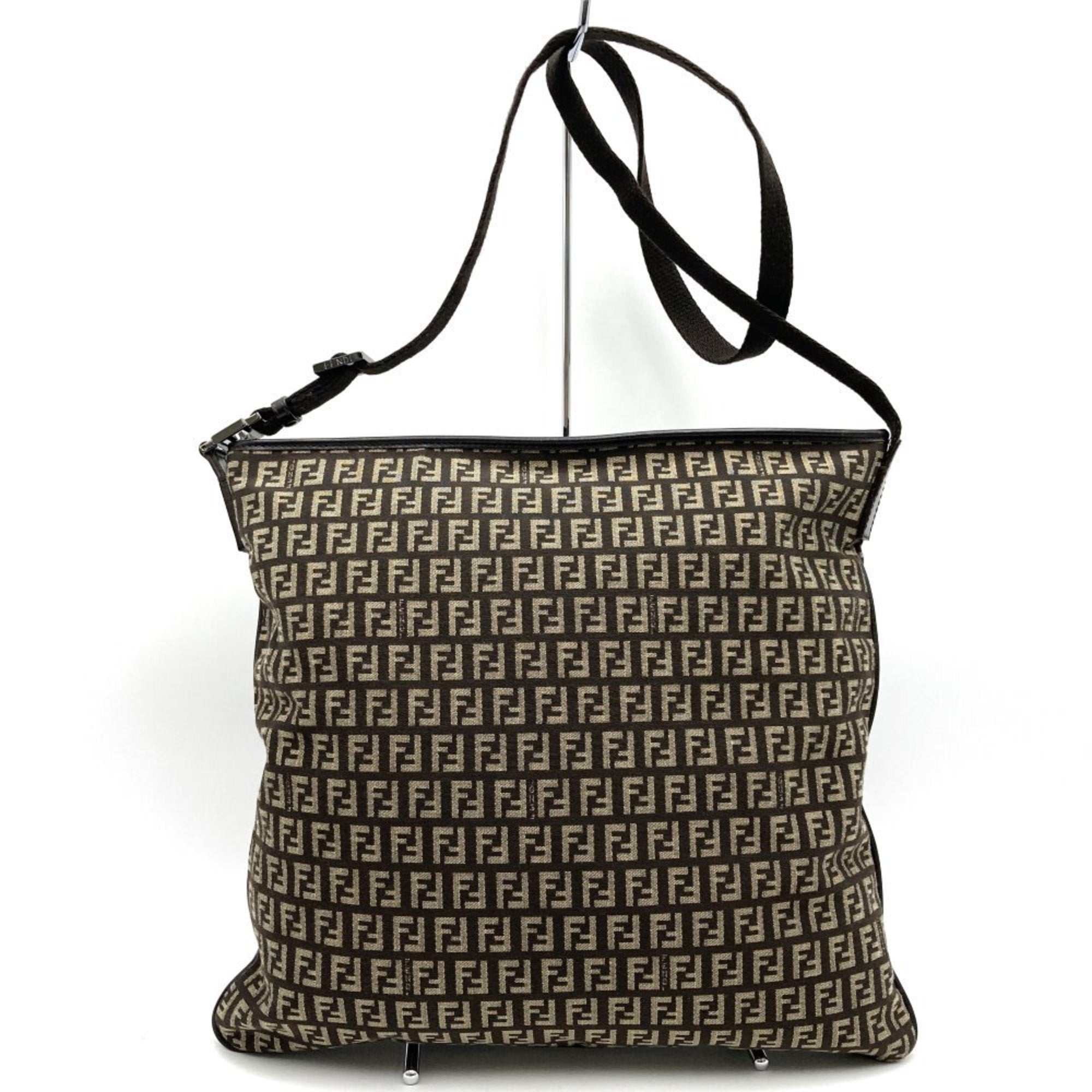 Fendi Brown Canvas Shoulder Bag (Pre-Owned)