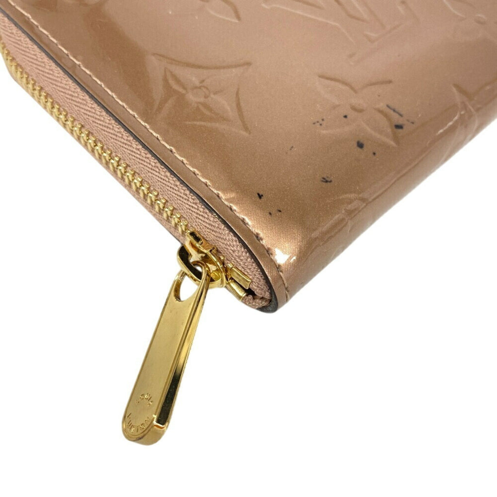 Louis Vuitton Monogram Vernis Beige Monogram Vernis Coin Purse/Coin Case (Pre-Owned)