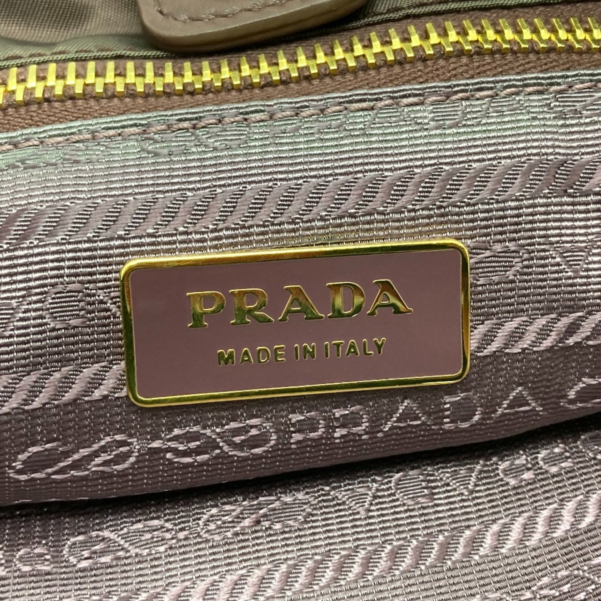 Prada Purple Leather Tote Bag (Pre-Owned)