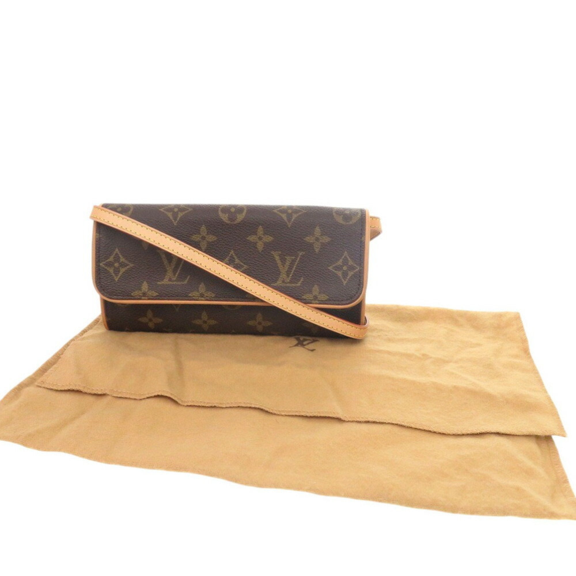 Louis Vuitton Brown Monogram Monogram Pochette Shoulder Bag (Pre-Owned)