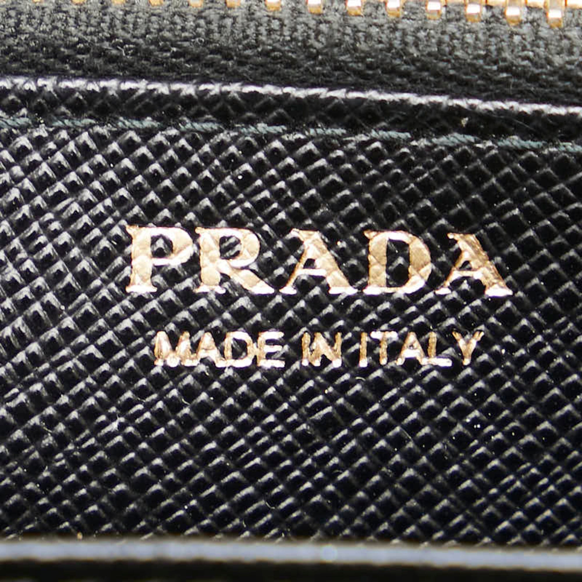 Prada Black Leather Long Wallet (Bi-Fold) (Pre-Owned)