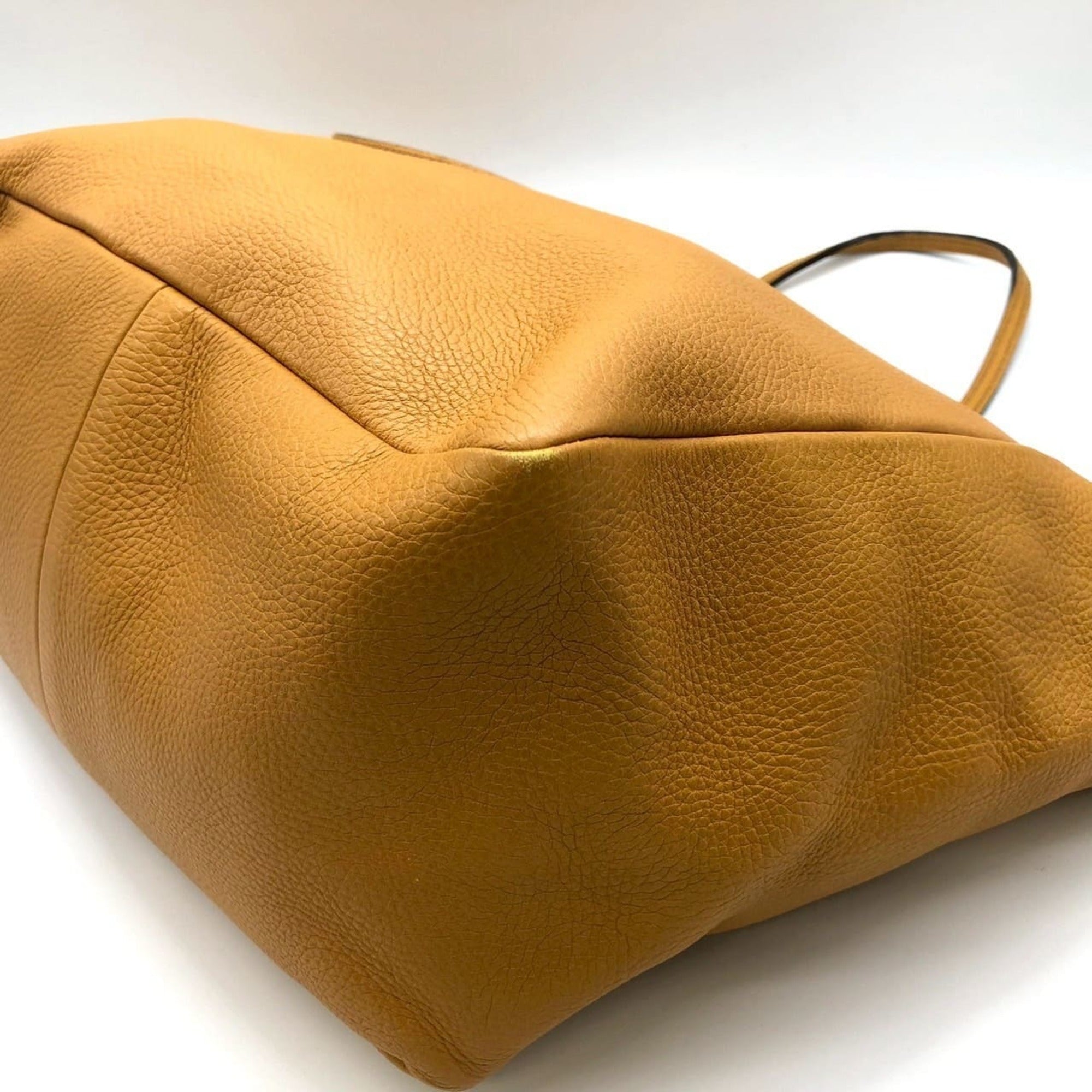 Gucci Yellow Leather Tote Bag (Pre-Owned)