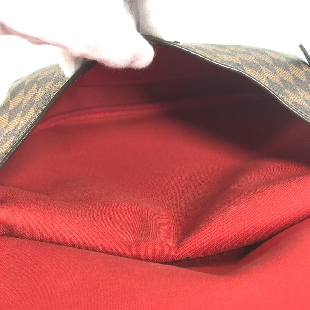 Louis Vuitton Brown Other Shoulder Bag (Pre-Owned)