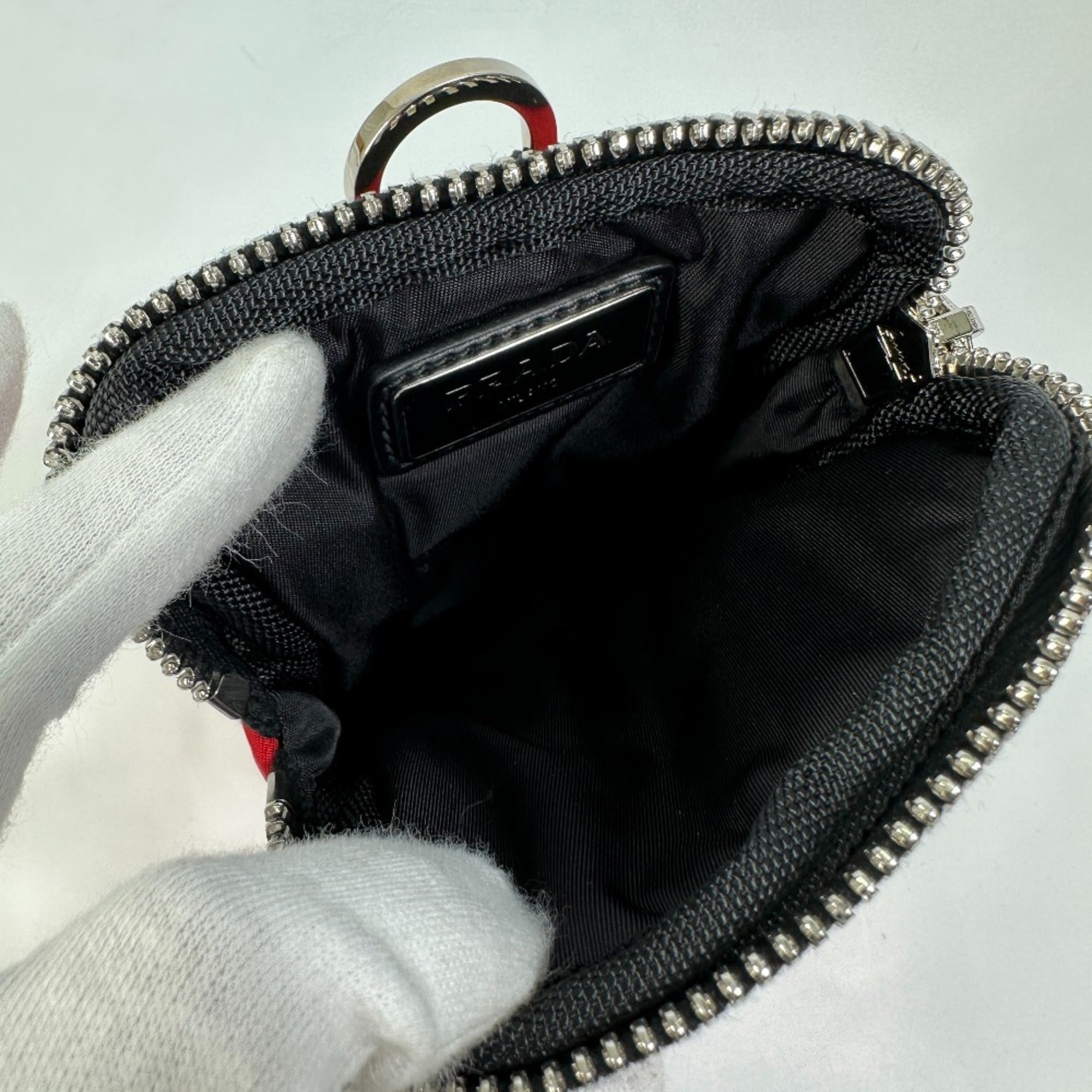 Prada Red Cloth Pouch (Pre-Owned)