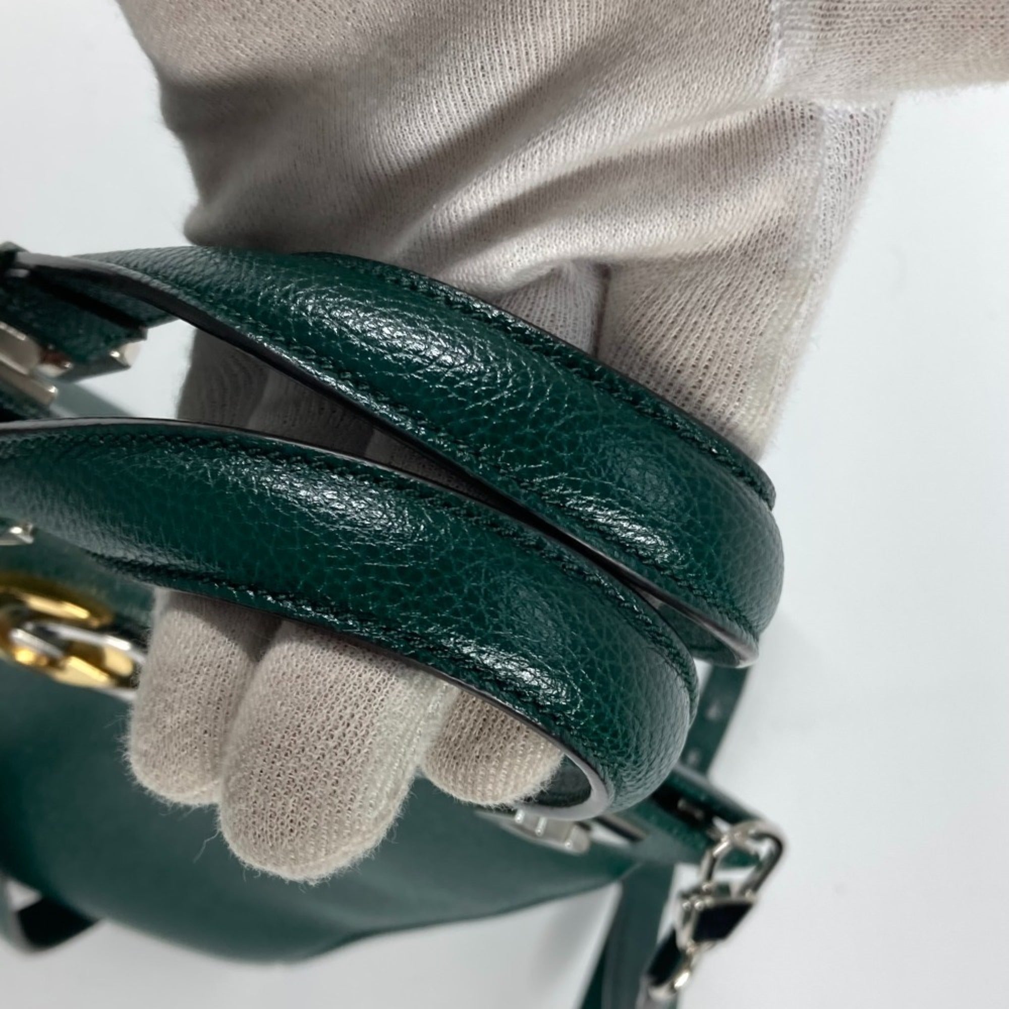 Gucci Green Leather Handbag Shoulder Bag (Pre-Owned)