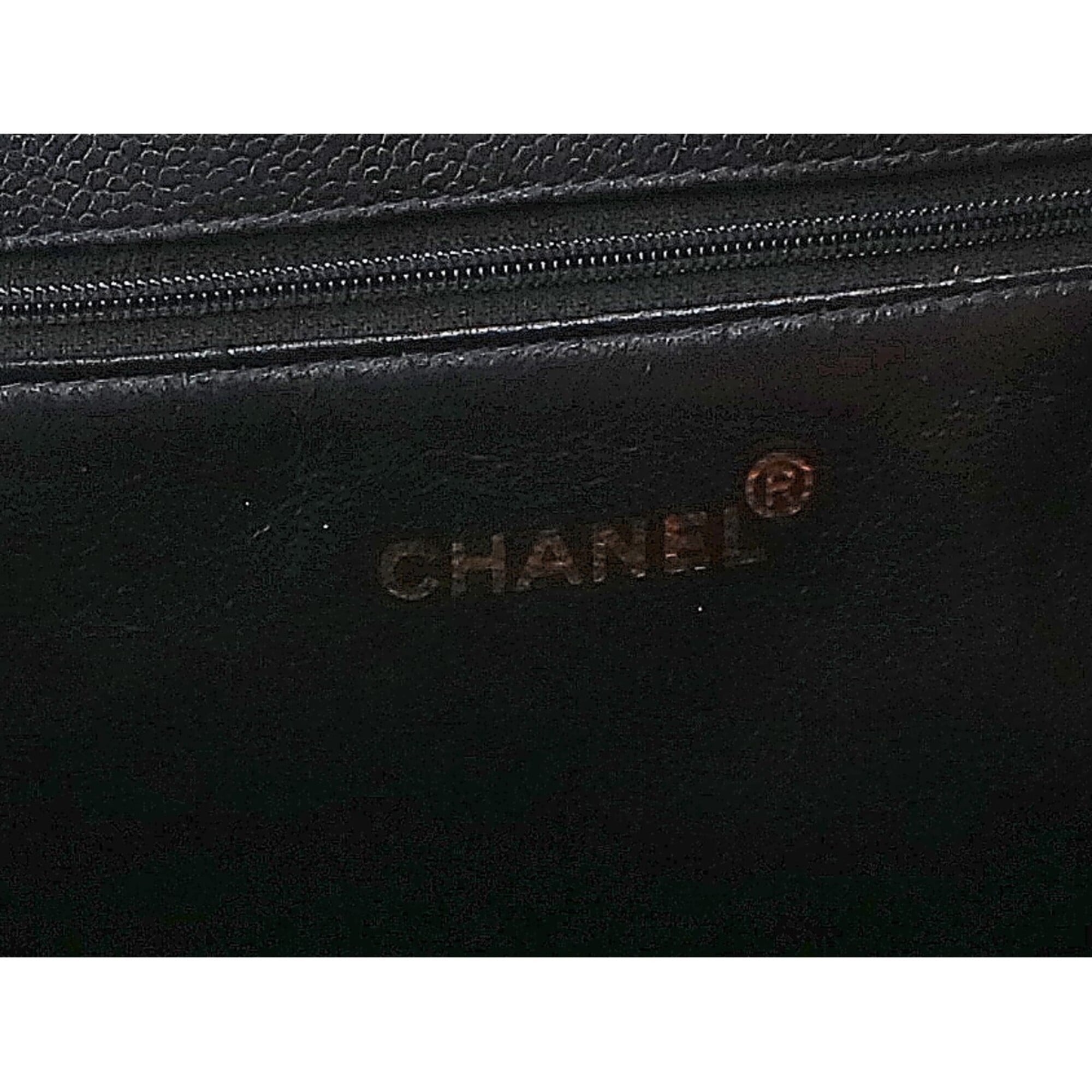 Chanel Black Grained Calfskin Handbag Tote Bag (Pre-Owned)